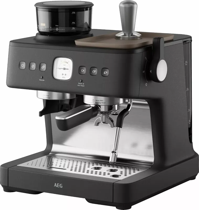 AEG Espresso Siebträgermaschine EC8-1-8BP Black Pearl (2 von 10)