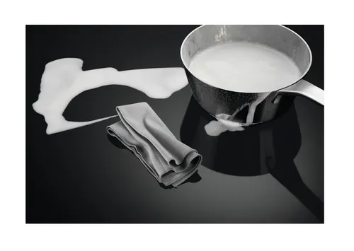 AEG CCE84751CB Induktionskochfeld mit Dunstabzug Hob2Hood (13 von 15)