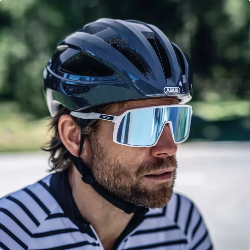 ABUS Rennradhelm Macator (14 von 16)