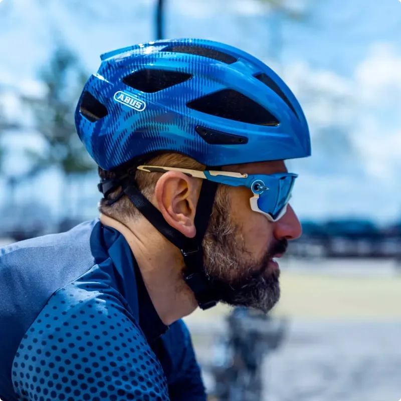 ABUS Rennradhelm Macator (15 von 16)