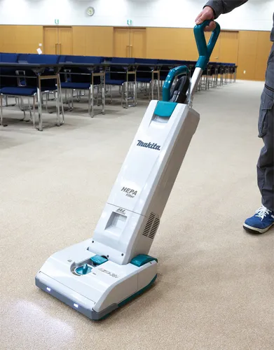 Makita DVC560Z Akku-Bodenstaubsauger (16 von 16)