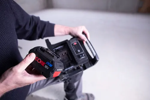 Brennenstuhl Professional Multi Battery LED Akku Baustrahler 4000 MA (16 von 17)