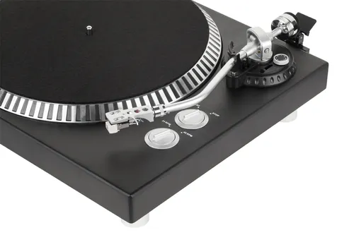 Kruger&Matz TT-602 Plattenspieler (3 von 6)