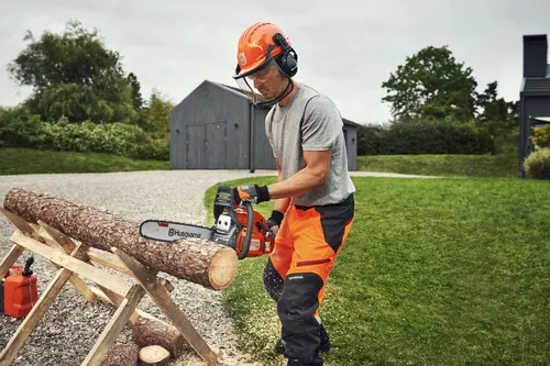 Husqvarna 435 Mark II Motorsäge – Leistungsstarke 15 Zoll Benzinkettensäge (3 von 4)