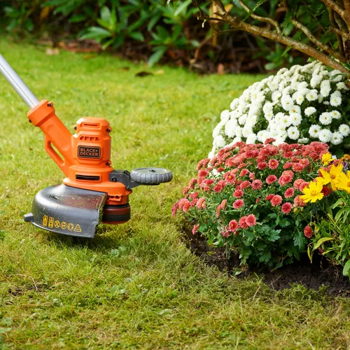 BLACK+DECKER Rasenmäher Akku Elektro-Rasentrimmer BESTA530 (3 von 6)