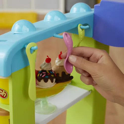Play-Doh Kitchen Creations Großer Eiswagen (21 von 30)