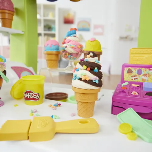Play-Doh Kitchen Creations Großer Eiswagen (28 von 30)