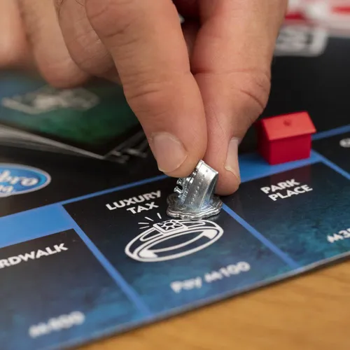 E9972 Monopoly Brettspiel für schlechte Verlierer (4 von 8)