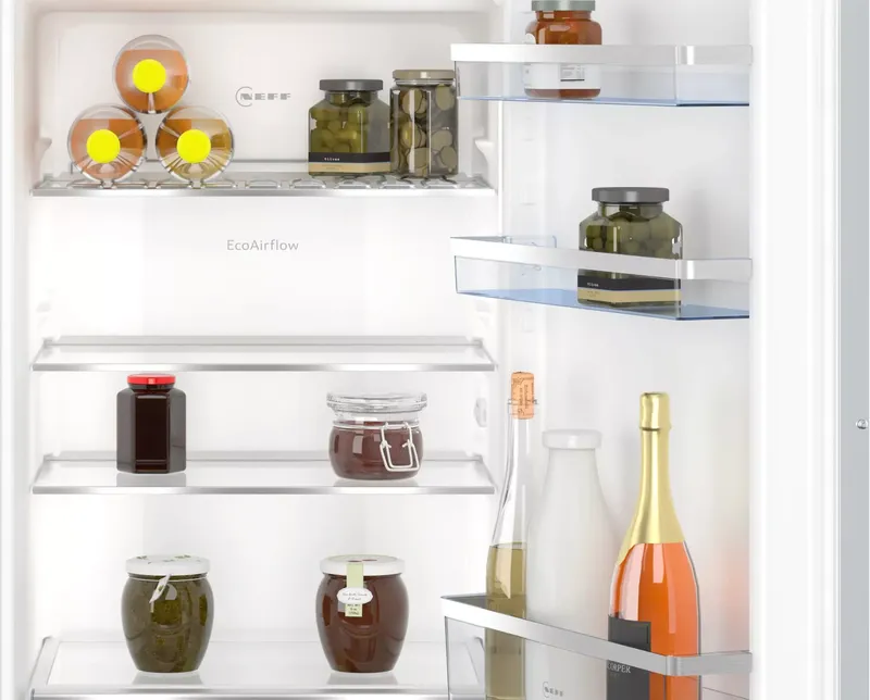 KI2422FE0 Einbau Kühlschrank mit Gefrierfach (4 von 5)