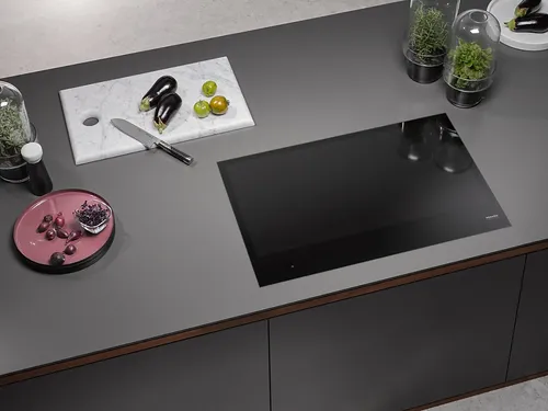 Miele KM 7678 FL Induktionskochfeld (4 von 4)