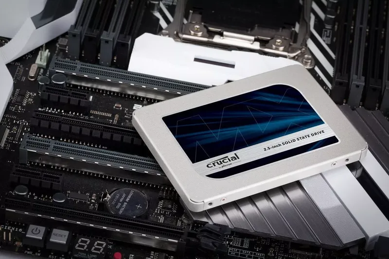 Crucial MX500 2TB 3D NAND SATA SSD (3 von 3)