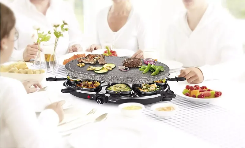 Raclette 8 Oval Stone Grill Party (5 von 12)