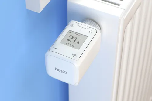 FRITZ!Smart Thermo 302 (Intelligenter Heizkörperregler für das Heimnetz, zum Energie sparen, für alle gängigen Heizkörperventile und FRITZ!Box) (5 von 5)