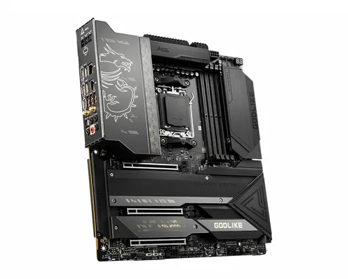 MSI MEG X670E GODLIKE (5 von 6)