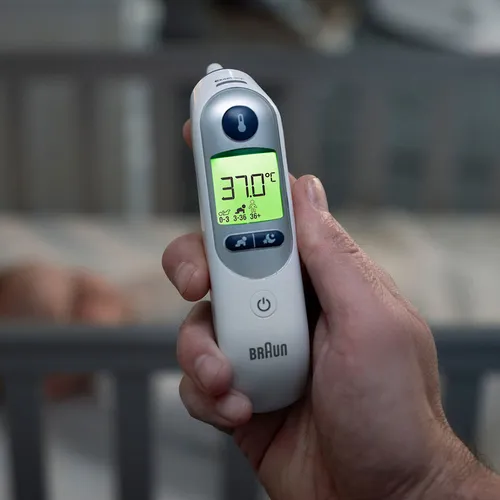 BRAUN ThermoScan 7+ Ohr-Thermometer (7 von 10)