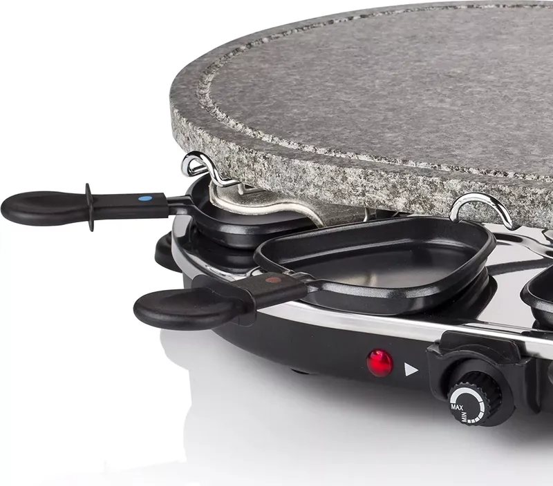 Raclette 8 Oval Stone Grill Party (7 von 12)