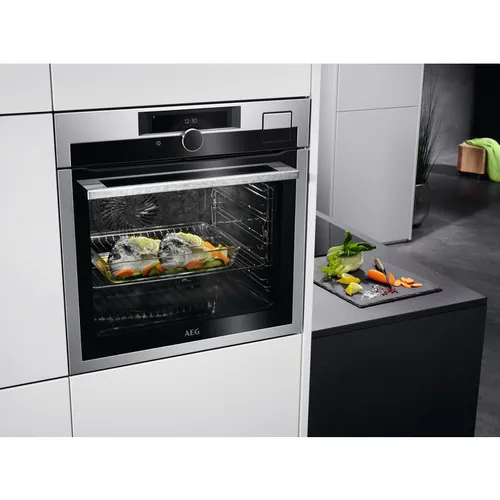 AEG BSE998230M Einbaubackofen mit Dampffunktion (7 von 7)