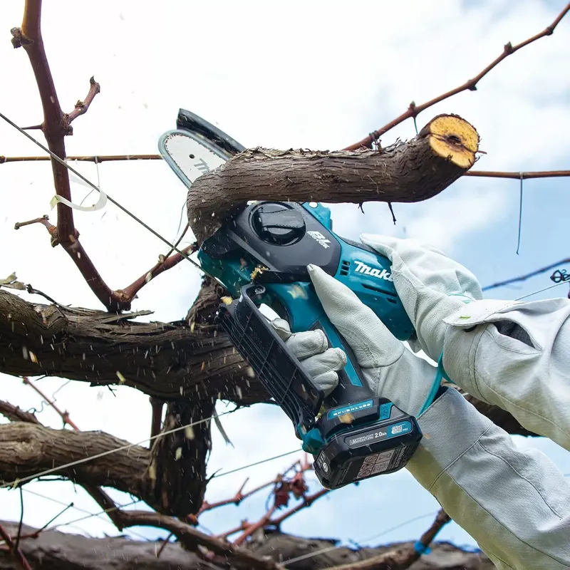 Makita UC100DZ Akku-Kettensäge 210W V (8 von 9)