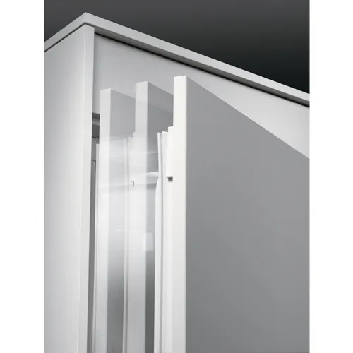 AEG SKE818E1DC Einbaukühlschrank (8 von 8)