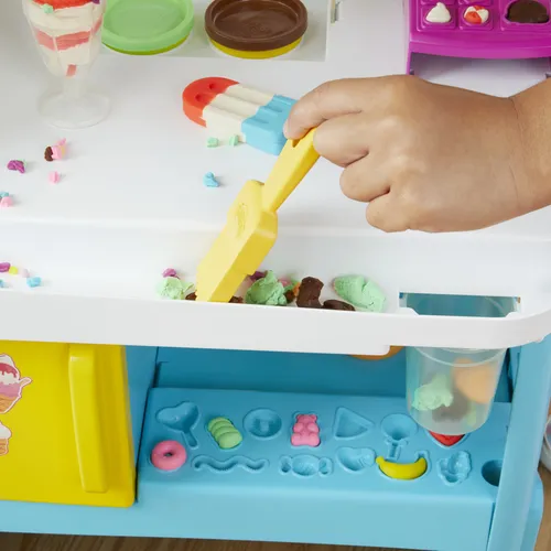 Play-Doh Kitchen Creations Großer Eiswagen (8 von 30)