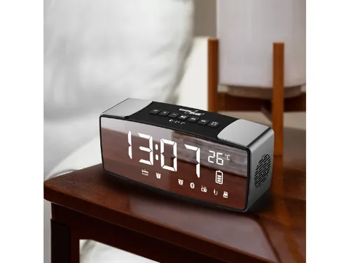 Green Blue GB200 Radiowecker mit Bluetooth und SD-Kartenleser (10 von 10)