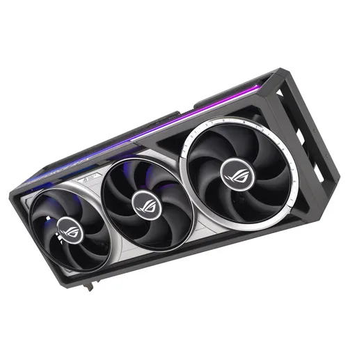 ASUS GeForce RTX 5090 ROG Astral OC (10 von 18)