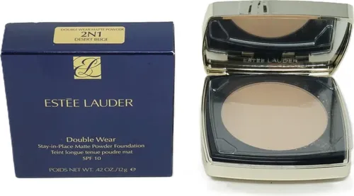 ESTÉE LAUDER Double Wear Stay In Place Matte Powder Foundation 11 g - Desert Beige - Make-up für makellose Haut, den ganzen Tag. Diese wasserfeste Puder-Foundation bietet mittlere bis hohe Deckkraft und kontrolliert Glanz für ein frisches, mattes Finish.