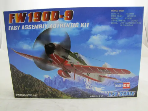 HobbyBoss 80228 FW 190D-9 Easy Assembly Authentic Kit - 1:72