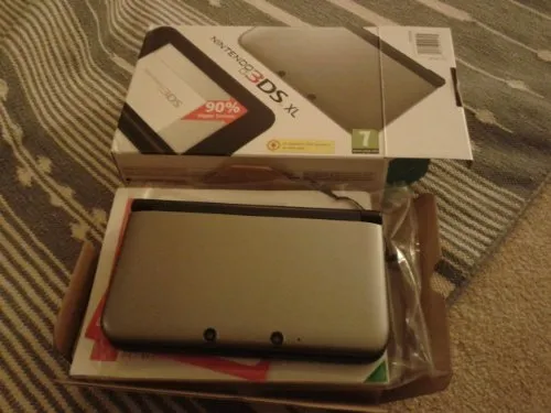 Nintendo New 3DS XL EU schwarz