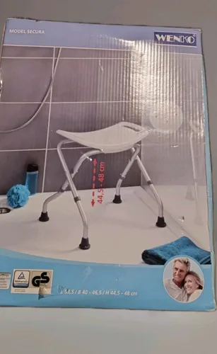 SECURA Verstellbarer Badhocker, weiß, Wenko - Dusch- & Badehocker, höhenverstellbar von 40-46,5 cm, ideal für mehr Komfort und Sicherheit im Badezimmer