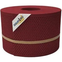 zaun zu® Sichtschutz PP Premium Gelocht 20 Prozent Streifen Bordeauxrot 50m - Gartenzäune, eleganter Sichtschutzstreifen mit 20 % Lochmuster für eine moderne Optik und optimalen Schutz in Bordeauxrot.