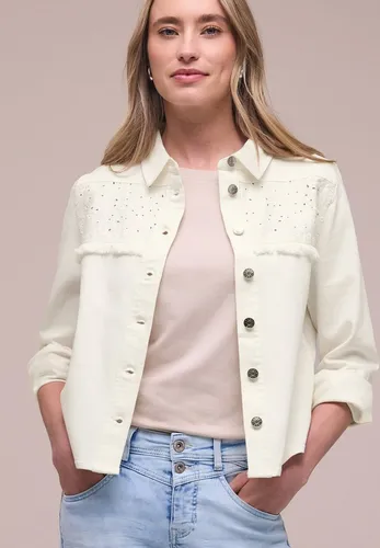 Street One Damen Jeansjacke mit Knopfleiste und Stickerei - Stylische Jeansjacke mit Hemdkragen und schimmernden Metallknöpfen. Aus hochwertigem Denim mit Stretchanteil für optimalen Tragekomfort. Perfekt für vielfältige Freizeitlooks.