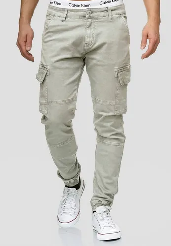 Indicode Cargohose August - Wanderhosen für Herren, sportliches Design mit charakteristischen Eingriffstaschen, ideal für lässige Outfits im Alltag oder beim Outdoor-Abenteuer.