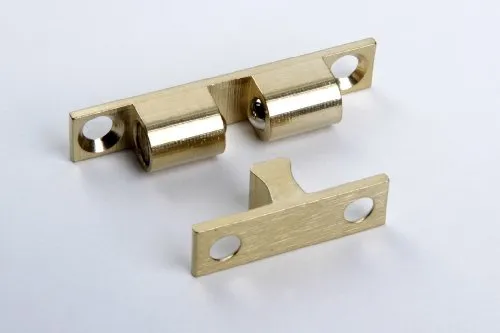 Doppelkugelschnäpper Schrankschnäpper Türschnäpper Möbeltürschnäpper Metall vermessingt 8 x 45mm 1