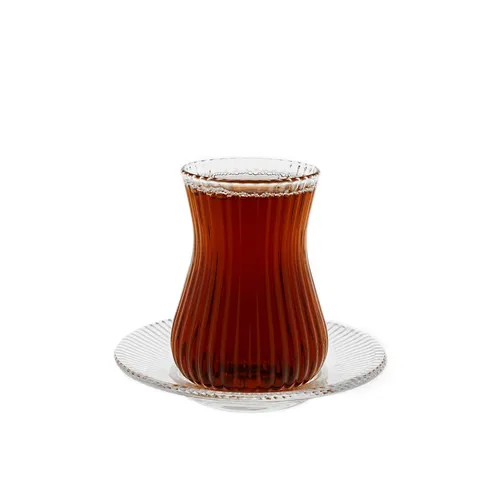 Style Teegläser mit Untertassen