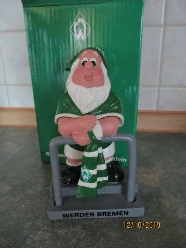 SV Werder Bremen Gartenzwerg Stehplatz klein - Fußball-Fanshop, handbemalt und wetterfest, ideal für die Garten-Dekoration und ein Must-Have für jeden Werder Bremen Fan!