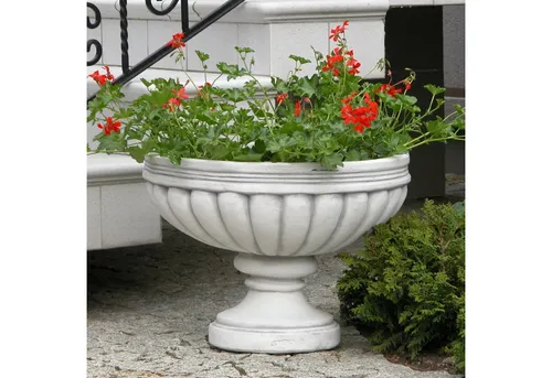 Klassische Pflanzschale von Gartendekoparadies.de - Figuren - Hochwertige Steinguss Pflanzschale, frostfest bis -30°C, ideal für eine harmonische Gartenlandschaft.