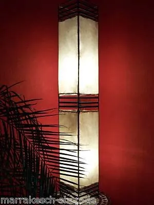 Marrakesch Orient & Mediterran Interior Stehlampe Koutoubia 120cm - Standleuchte aus Ziegenleder, handgefertigt und einzigartig. Sorgt für warmes Licht und eine gemütliche Atmosphäre in Ihrem Raum.
