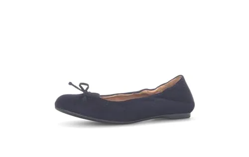 Gabor Ballerina blau 38 EU (5 UK) - Hausschuhe aus hochwertigem Wildleder, mit bequemer Passform und einem Absatz von nur 1.5 cm – ideal für entspannte Stunden zu Hause.