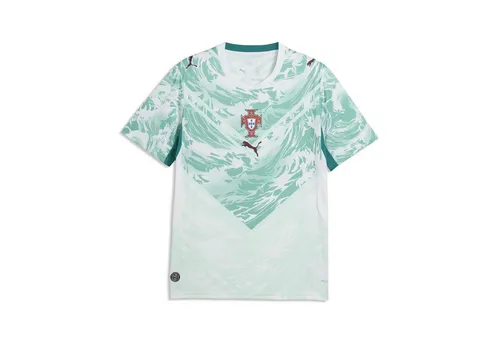 PUMA Trainingsshirt Portugal Auswärtstrikot Herren S (44/46) - Hochwertiges Trainingsshirt für Fußballfans, aus 100% Polyester, mit innovativer dryCELL-Technologie für optimalen Tragekomfort. Ideal für sportliche Aktivitäten und alltägliche Freizeitlooks.