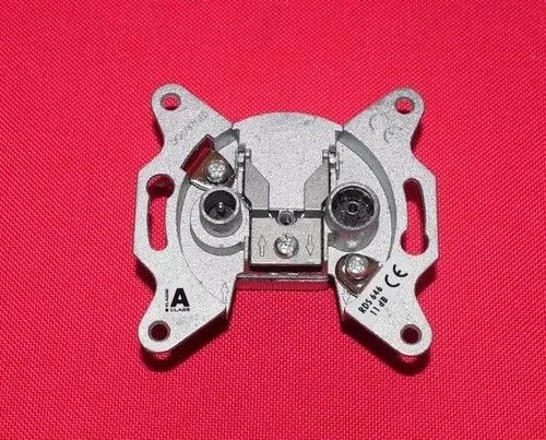 SCHWAIGER Antennendose RDS 646 11db   Neu