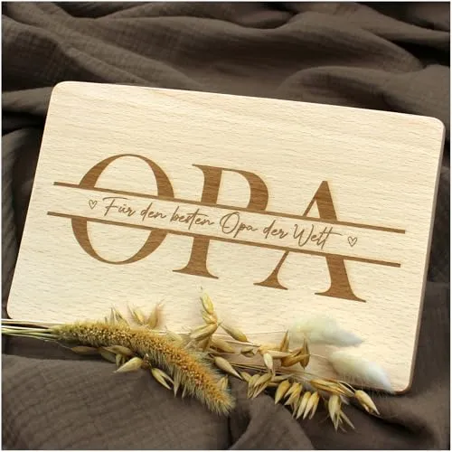 VmG-Store Frühstücksbrettchen 23,5x15cm Schneidebrett mit Gravur als Geschenk zum Geburtstag für Männer Frauen Kinder Brotzeitbrett mit Spruch Holz bedruckt (04 Opa, Ohne Wunschname)