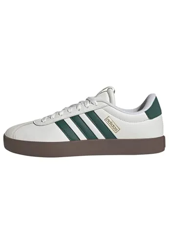 adidas Herren VL Court 3.0 Schuhe, Weiß und Grün, 44 EU - Stylische Herren Sneaker mit regulärer Passform, aus Wildleder und dämpfender Zwischensohle für hohen Tragekomfort im Alltag.