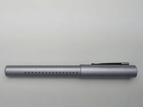 Faber-Castell Füller Grip 2011 Fountain Pen Silber 140906 F