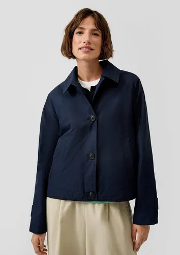 s.Oliver Cabanjacke aus Baumwollmix - Stylische Cabanjacke mit Regular Fit aus hochwertigem Baumwollmix. Ideal für Outdoor-Aktivitäten, ausgestattet mit Hemdkragen und praktischer Leistentasche.