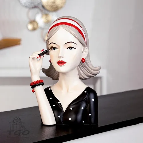 Gilde Figur Frau ''Lady mit Wimperntusche“ aus Kunstharz-37718