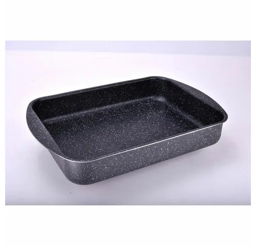 Moneta Etnea Rechteckige Auflaufform aus Aluminium, Schwarz in schwarz von Moneta