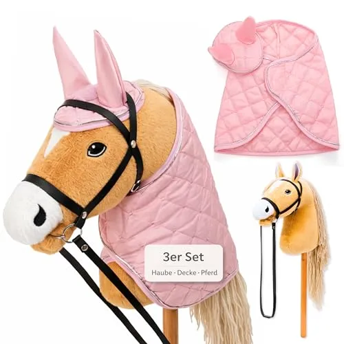 Hoofly® Hobby Horse Set – Großes Steckenpferd für Kinder mit Decke & Fliegenhaube - VIELSEITIGES HOBBY HORSE SET – Beiges Steckenpferd inklusive Trense, Decke und Fliegenhaube. Ideal für Rollenspiele und Turniere. Robustes Zubehör und abnehmbarer Holzstab garantieren viel Spaß beim Spielen drinnen und draußen.