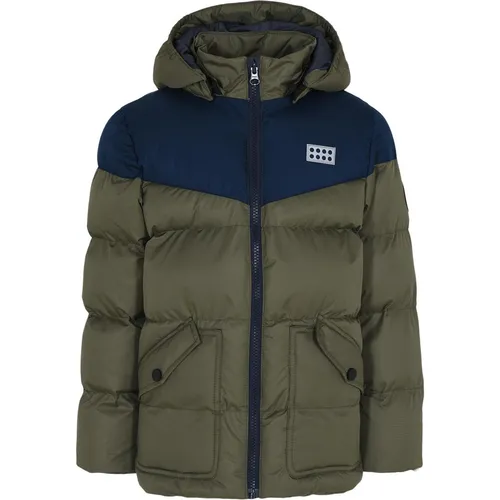 LEGO® Wear Winterjacke LWJEBEL 733 Uni Dark Khaki 110 - Winterjacke für Jungen, winddicht und wasserabweisend mit 3.000 mm Wassersäule. Abnehmbare Kapuze und reflektierende Details sorgen für Sicherheit und Wärme.