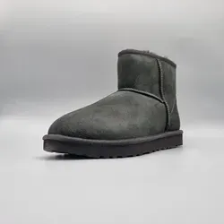 UGG Damen Stiefel CLASSIC MINI 2 41EU in schwarz von UGG